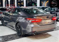 تۆیۆتا کامری